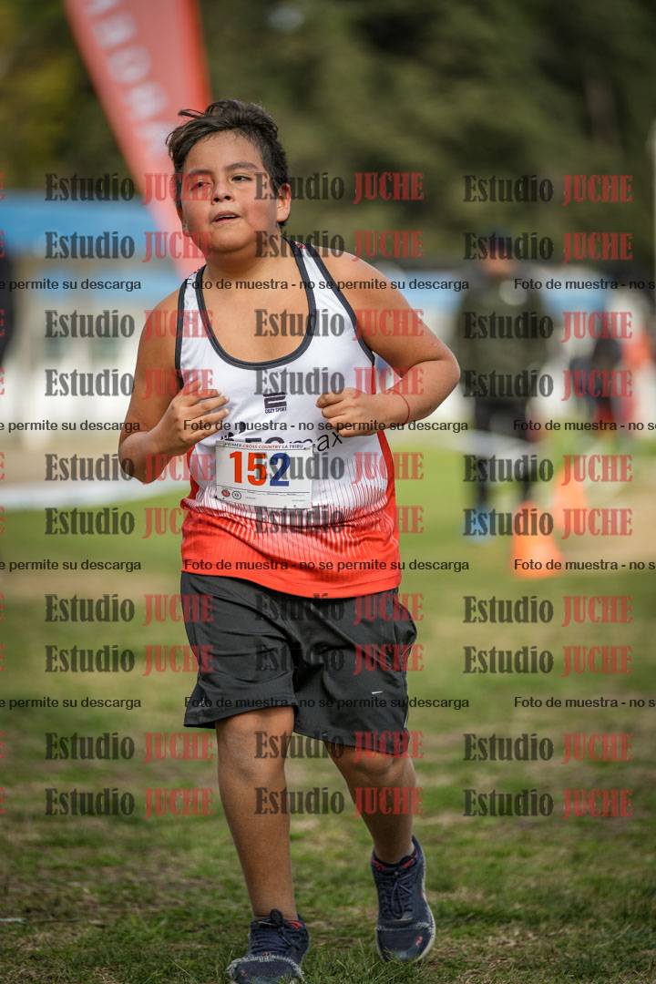 Fotos de la llegada del cross de 1000 m