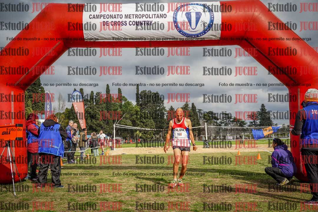 Fotos de la llegada del cross de 8000 m