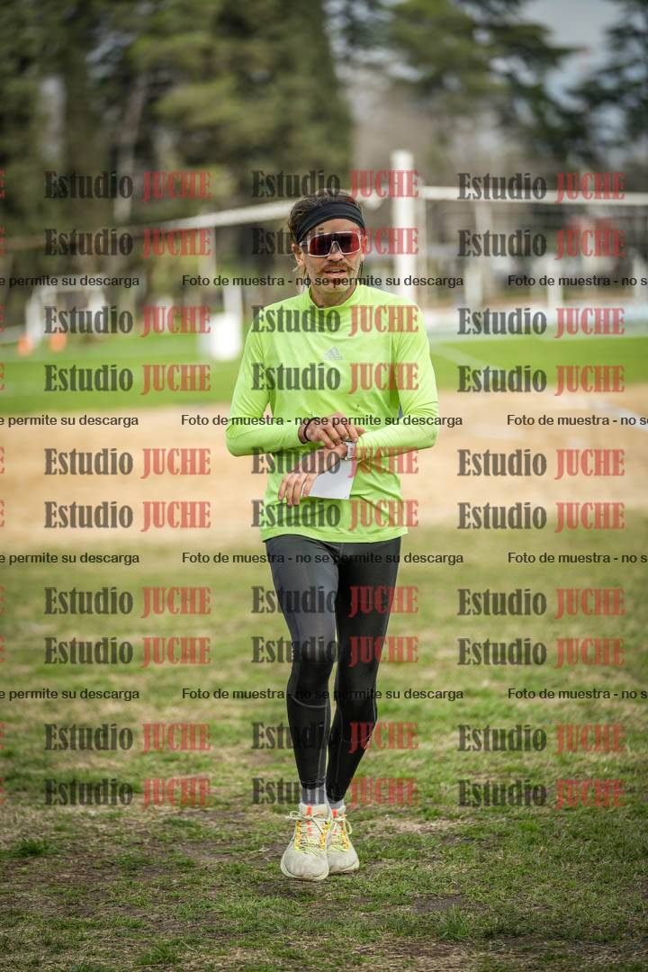 Fotos de la llegada del cross de 8000 m