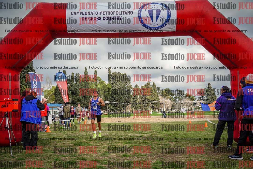 Fotos de la llegada del cross de 8000 m