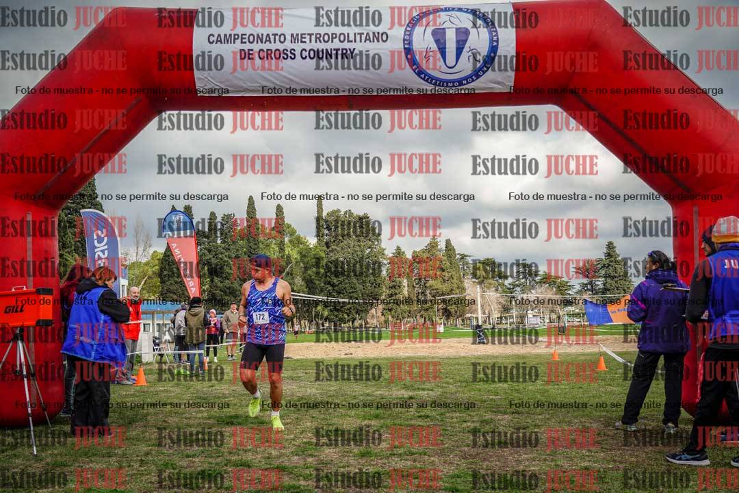 Fotos de la llegada del cross de 8000 m