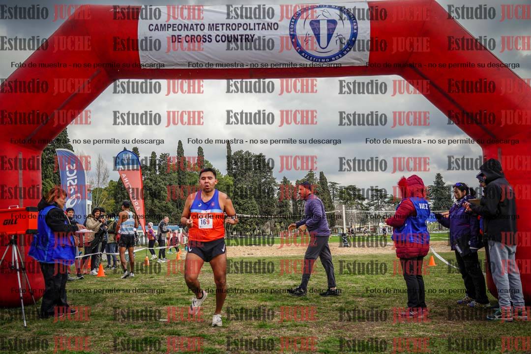 Fotos de la llegada del cross de 8000 m