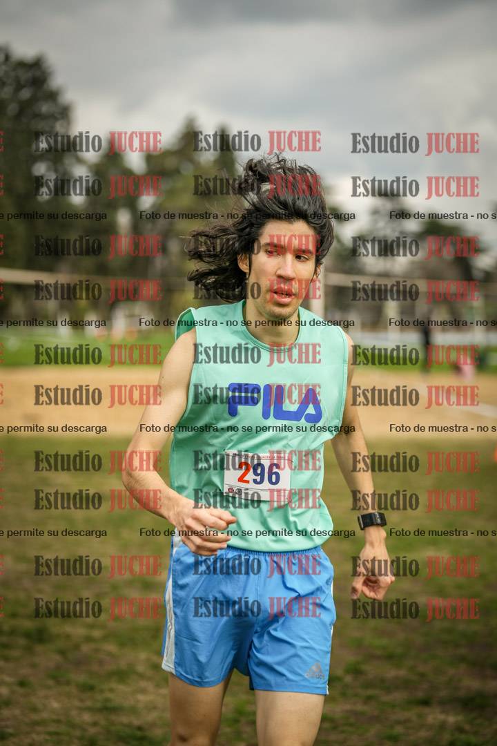 Fotos de la llegada del cross de 6000mts - Running Teams