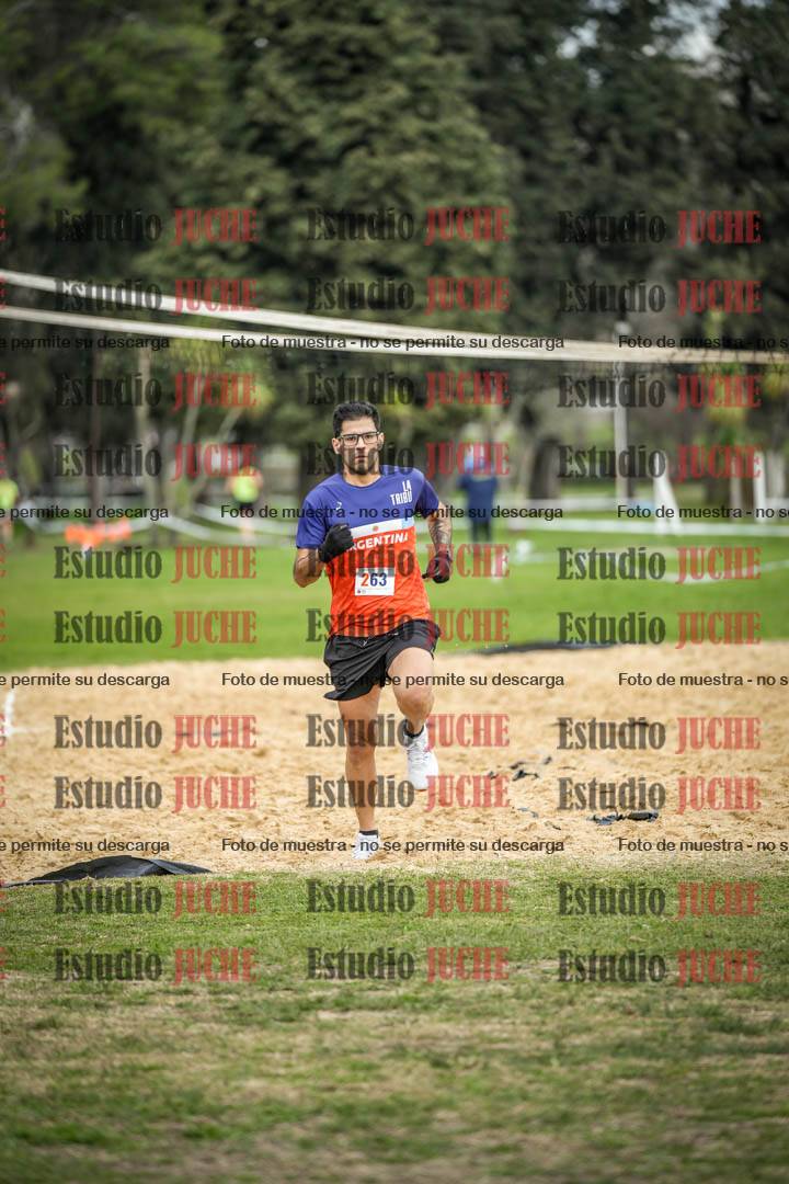 Fotos de la llegada del cross de 6000mts - Running Teams