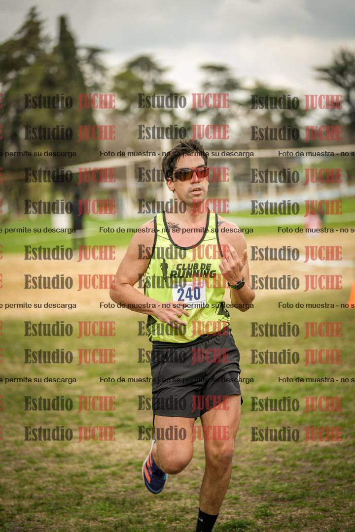 Fotos de la llegada del cross de 6000mts - Running Teams