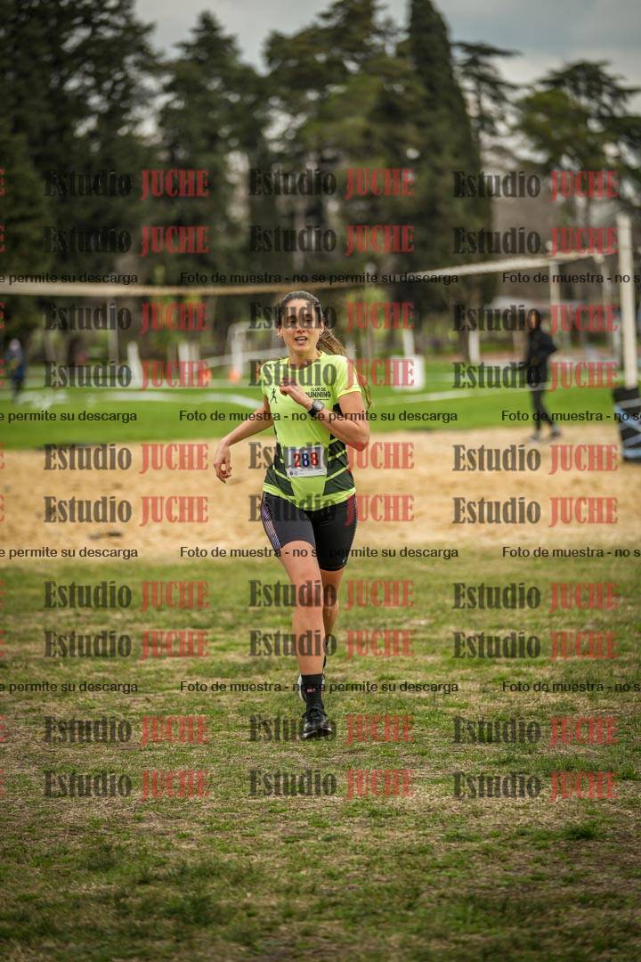 Fotos de la llegada del cross de 6000mts - Running Teams