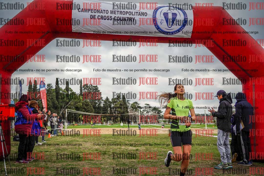 Fotos de la llegada del cross de 6000mts - Running Teams