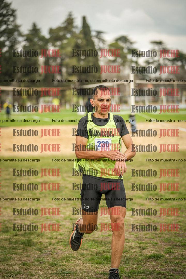 Fotos de la llegada del cross de 6000mts - Running Teams
