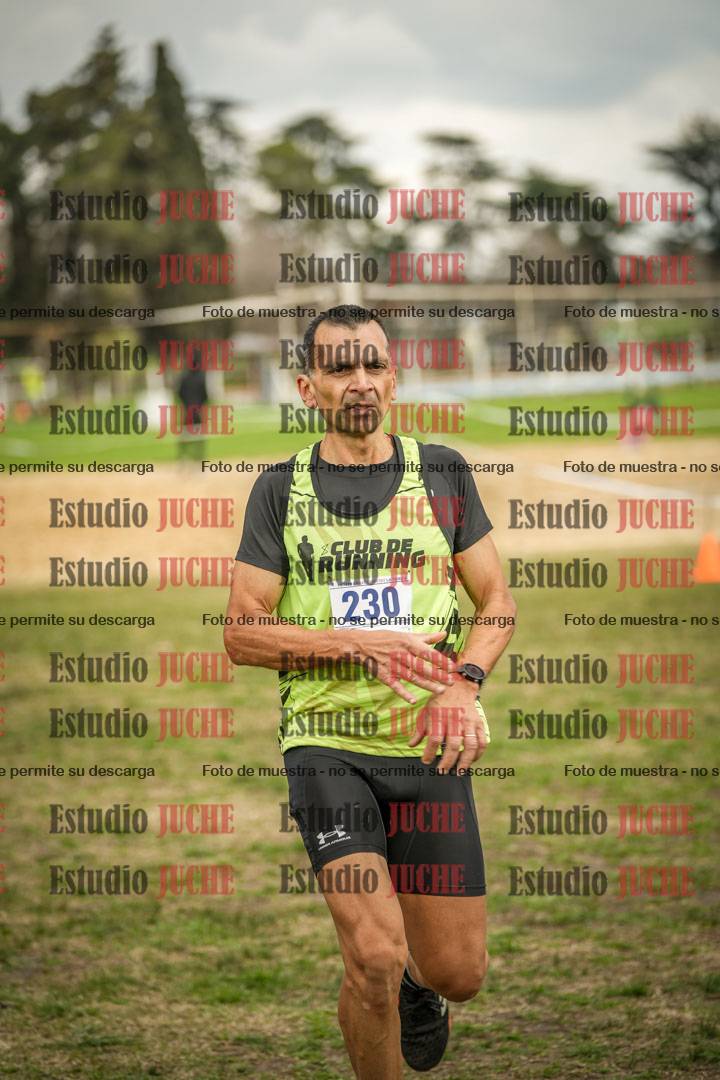 Fotos de la llegada del cross de 6000mts - Running Teams