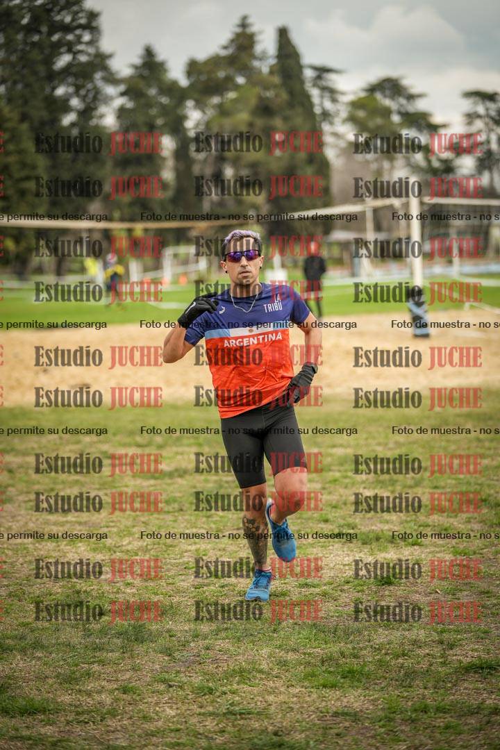 Fotos de la llegada del cross de 6000mts - Running Teams