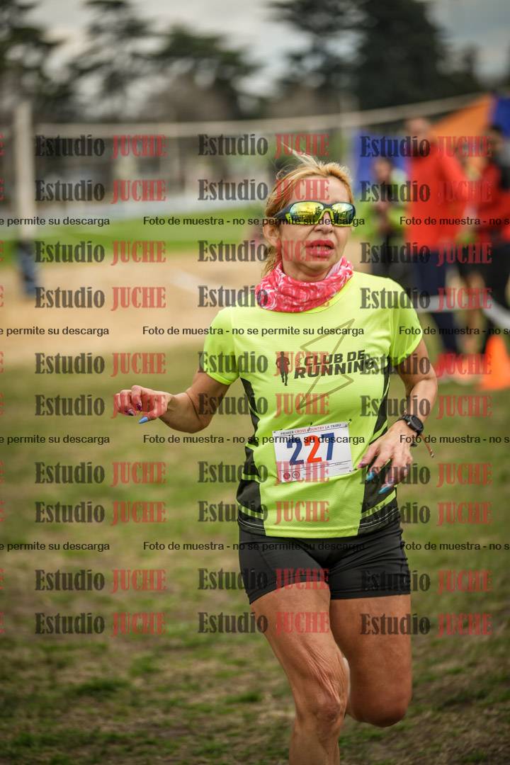 Fotos de la llegada del cross de 6000mts - Running Teams