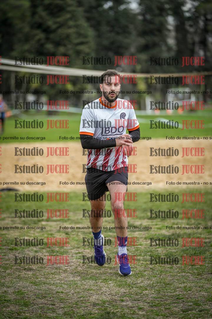 Fotos de la llegada del cross de 6000mts - Running Teams