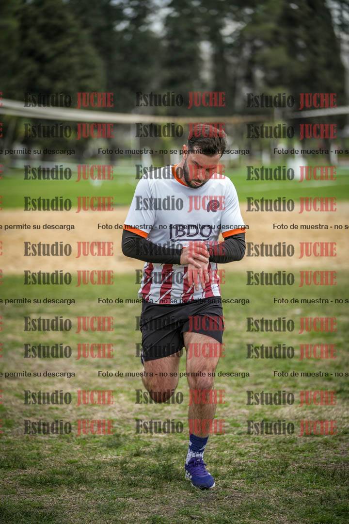 Fotos de la llegada del cross de 6000mts - Running Teams