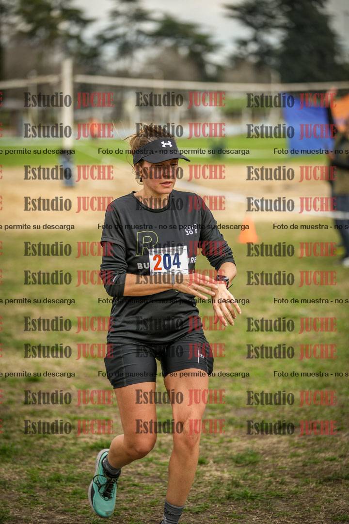 Fotos de la llegada del cross de 6000mts - Running Teams