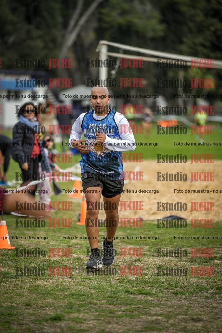 Fotos de la llegada del cross de 6000mts - Running Teams