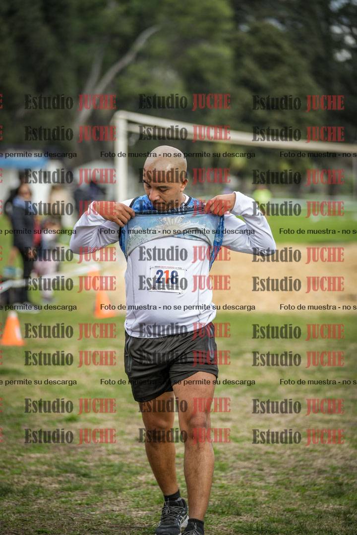 Fotos de la llegada del cross de 6000mts - Running Teams