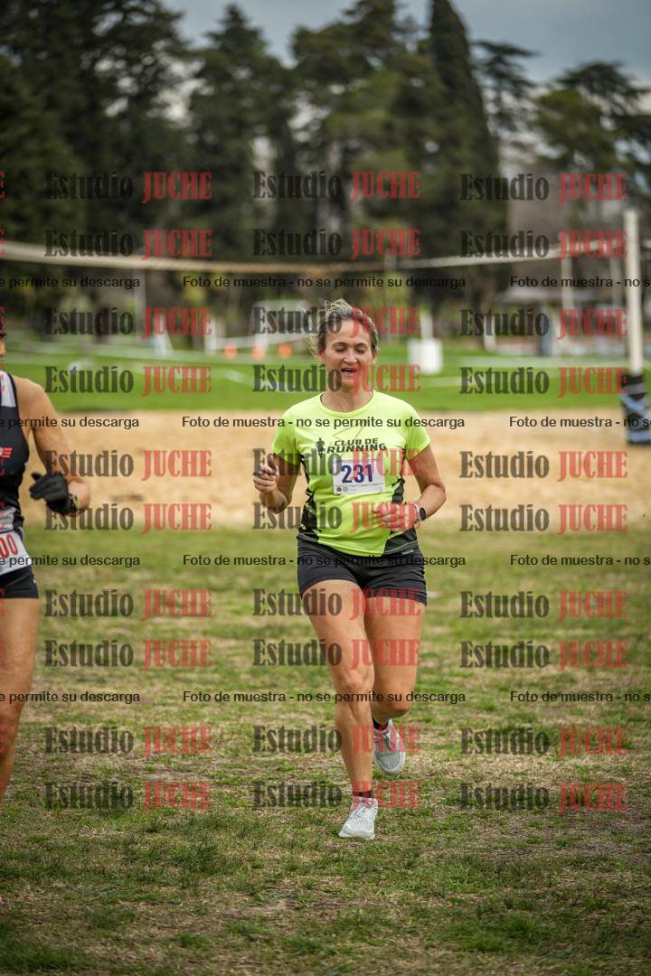 Fotos de la llegada del cross de 6000mts - Running Teams
