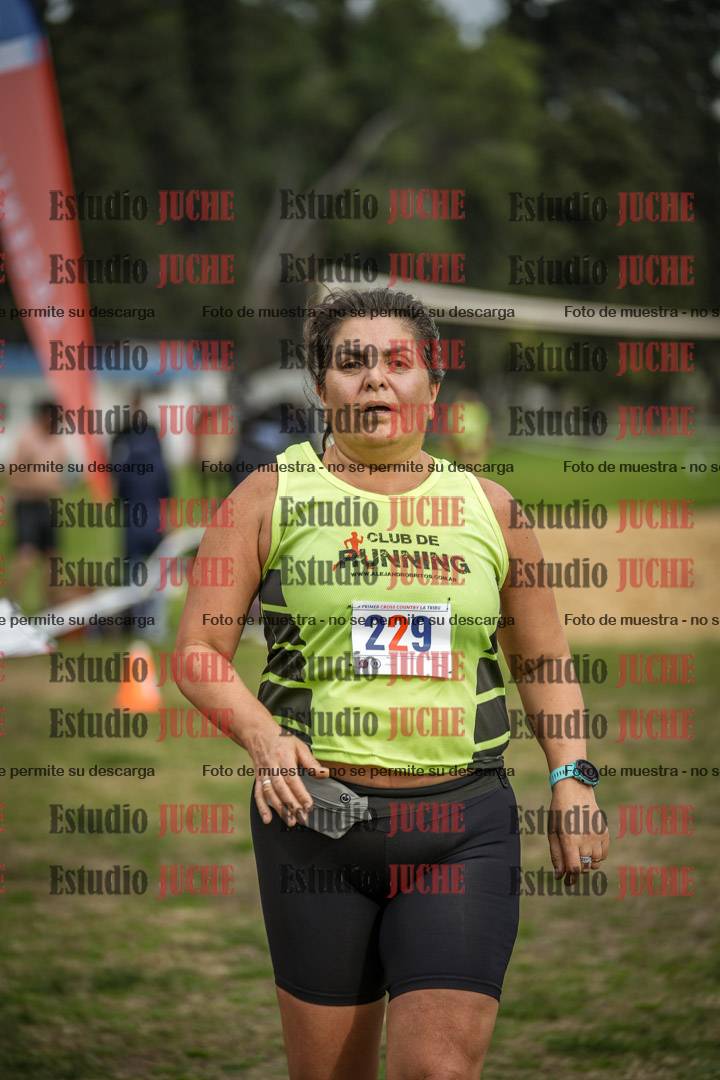 Fotos de la llegada del cross de 6000mts - Running Teams