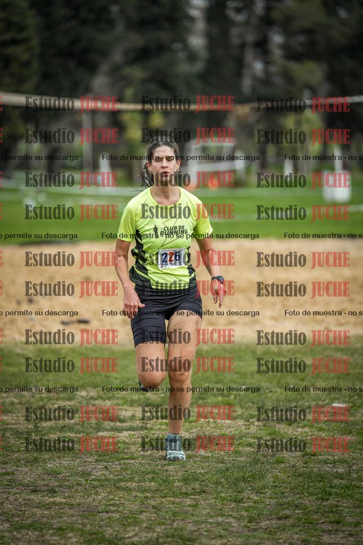 Fotos de la llegada del cross de 6000mts - Running Teams