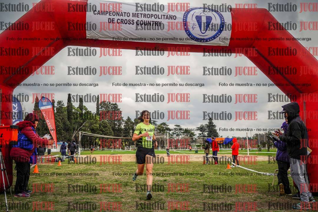 Fotos de la llegada del cross de 6000mts - Running Teams