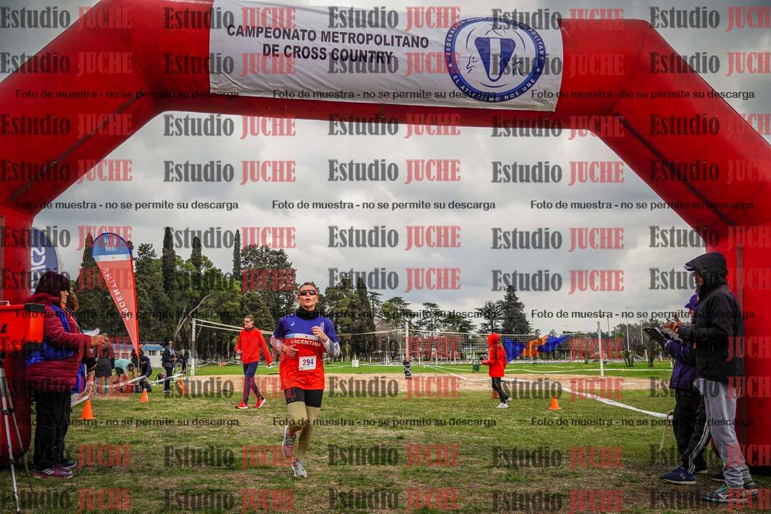 Fotos de la llegada del cross de 6000mts - Running Teams