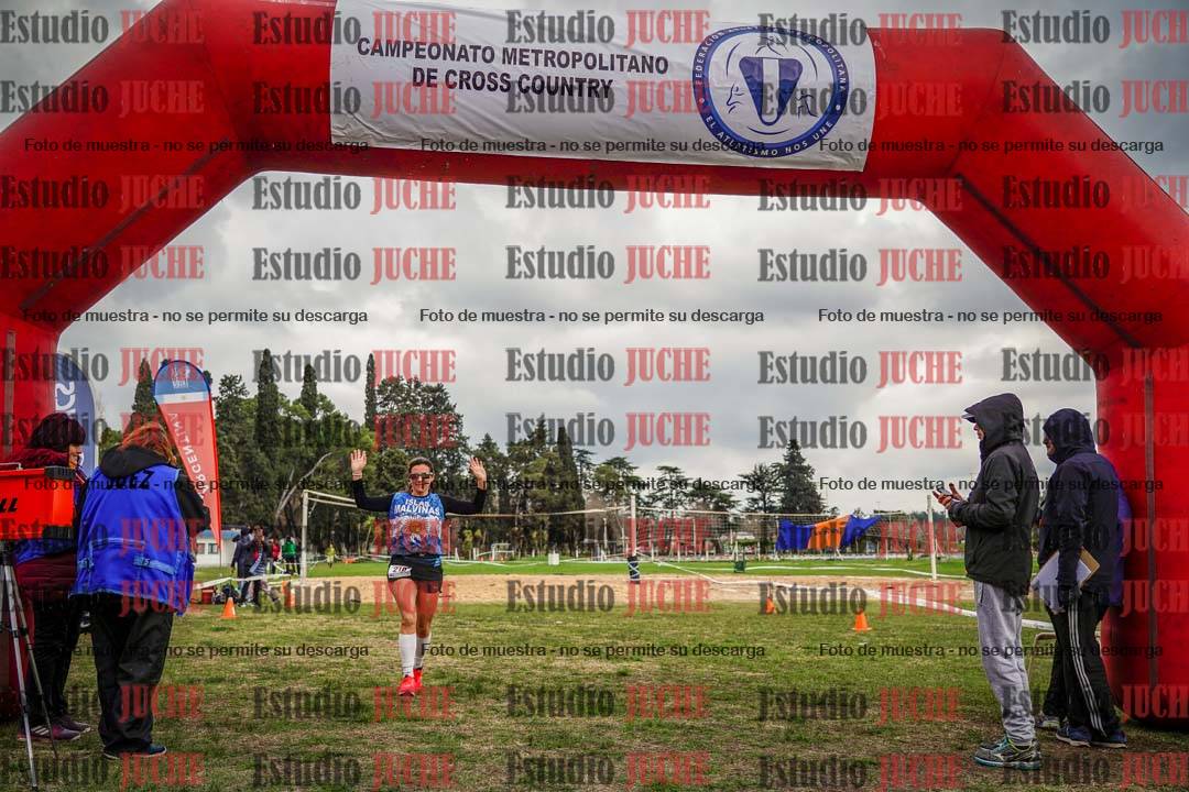 Fotos de la llegada del cross de 6000mts - Running Teams