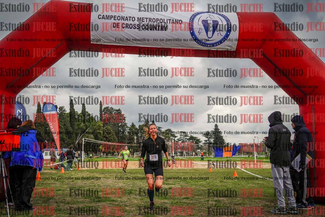 Fotos de la llegada del cross de 6000mts - Running Teams