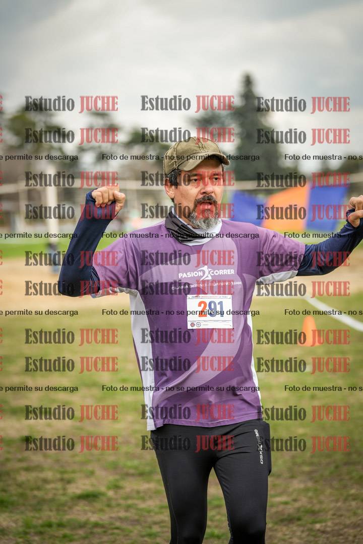 Fotos de la llegada del cross de 6000mts - Running Teams