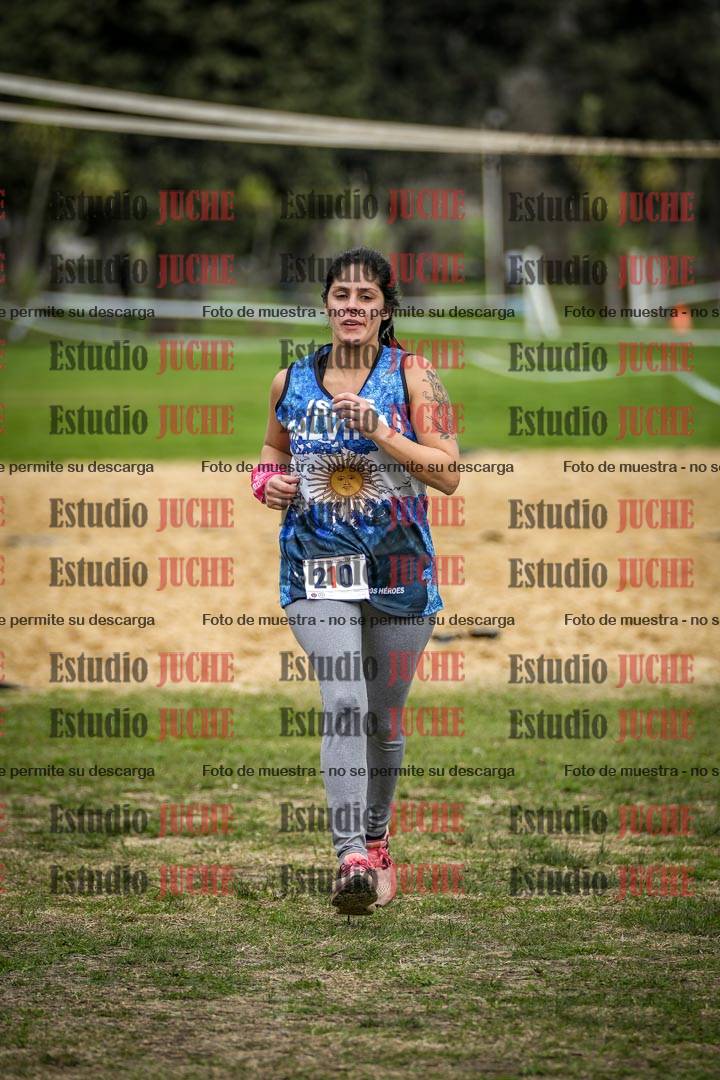 Fotos de la llegada del cross de 6000mts - Running Teams