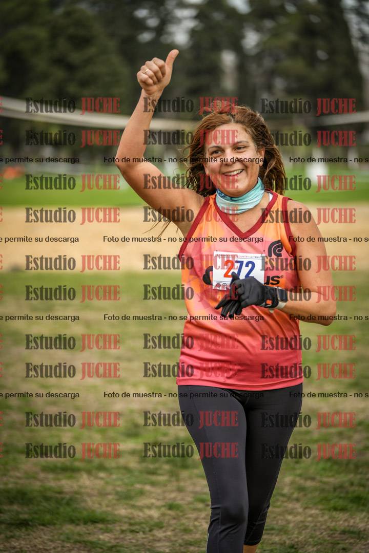 Fotos de la llegada del cross de 6000mts - Running Teams