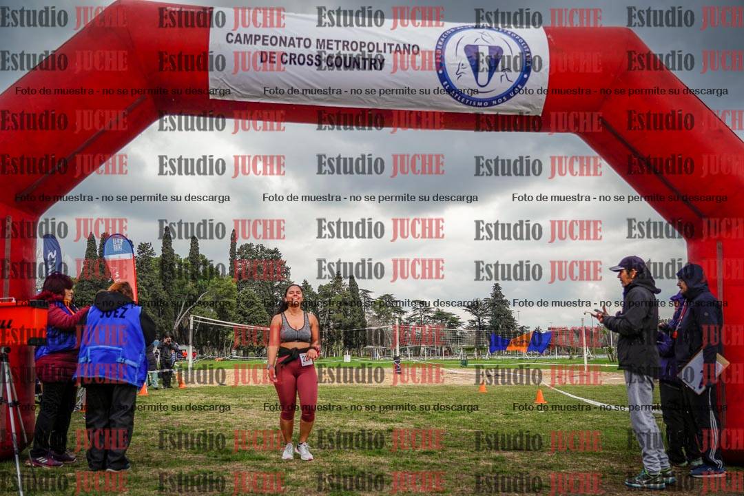 Fotos de la llegada del cross de 6000mts - Running Teams