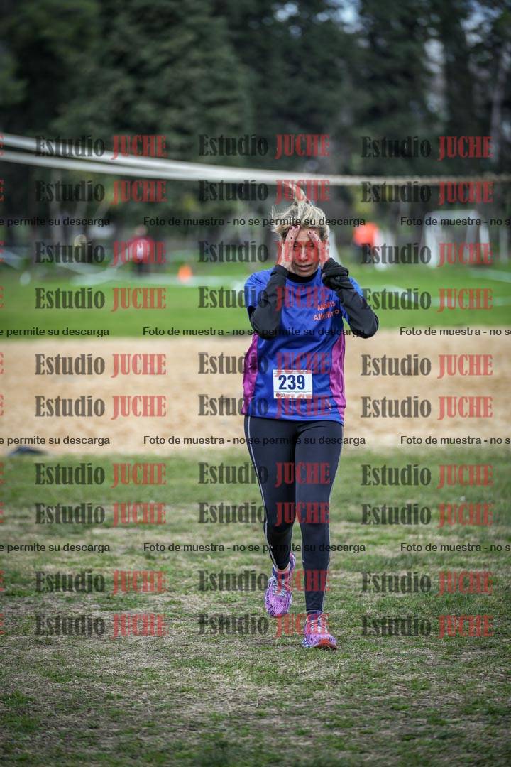 Fotos de la llegada del cross de 6000mts - Running Teams