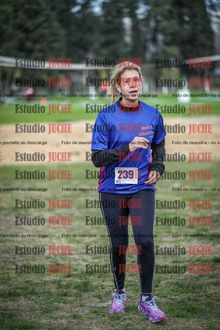 Fotos de la llegada del cross de 6000mts - Running Teams