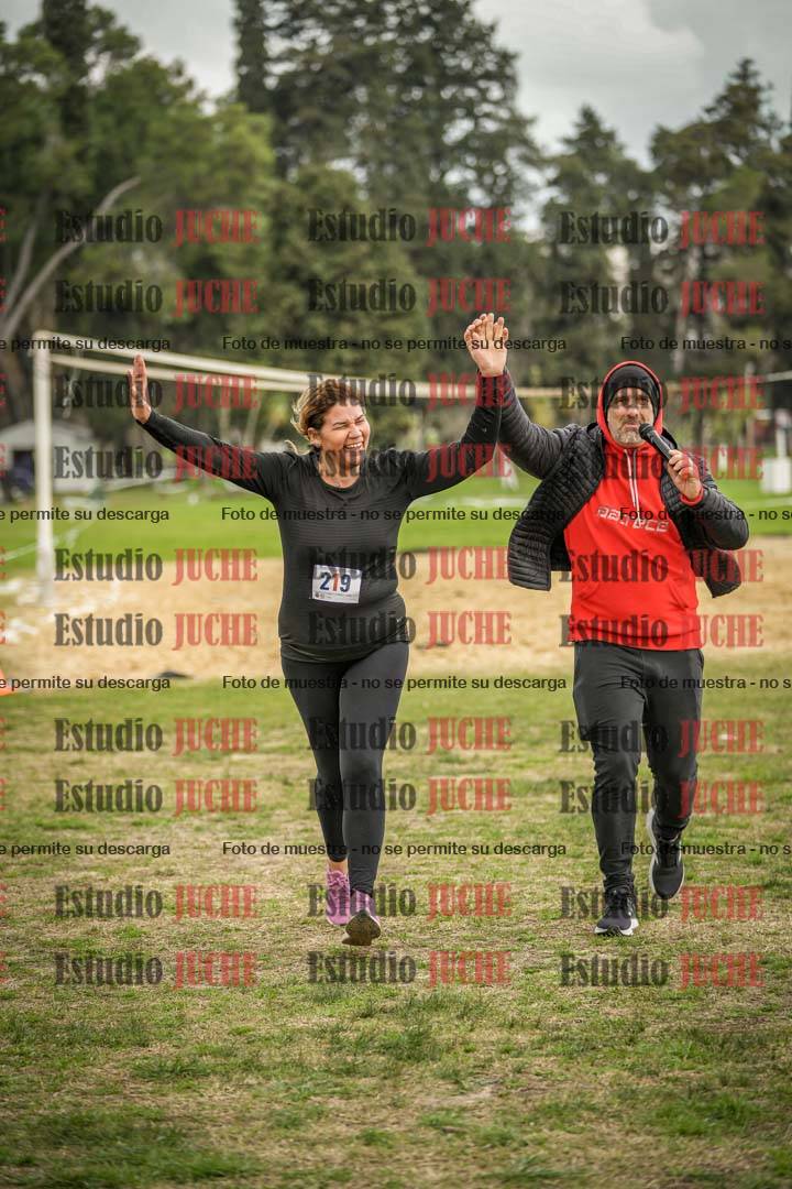 Fotos de la llegada del cross de 6000mts - Running Teams