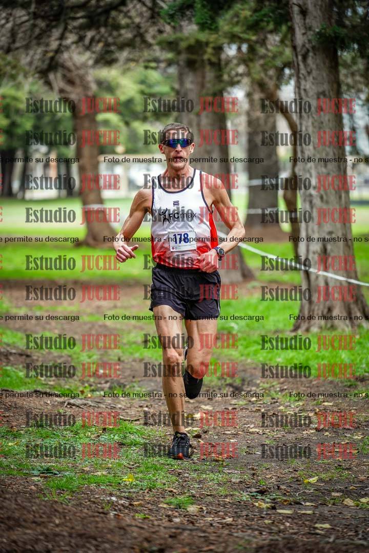 Fotos en el sexto punto del circuito