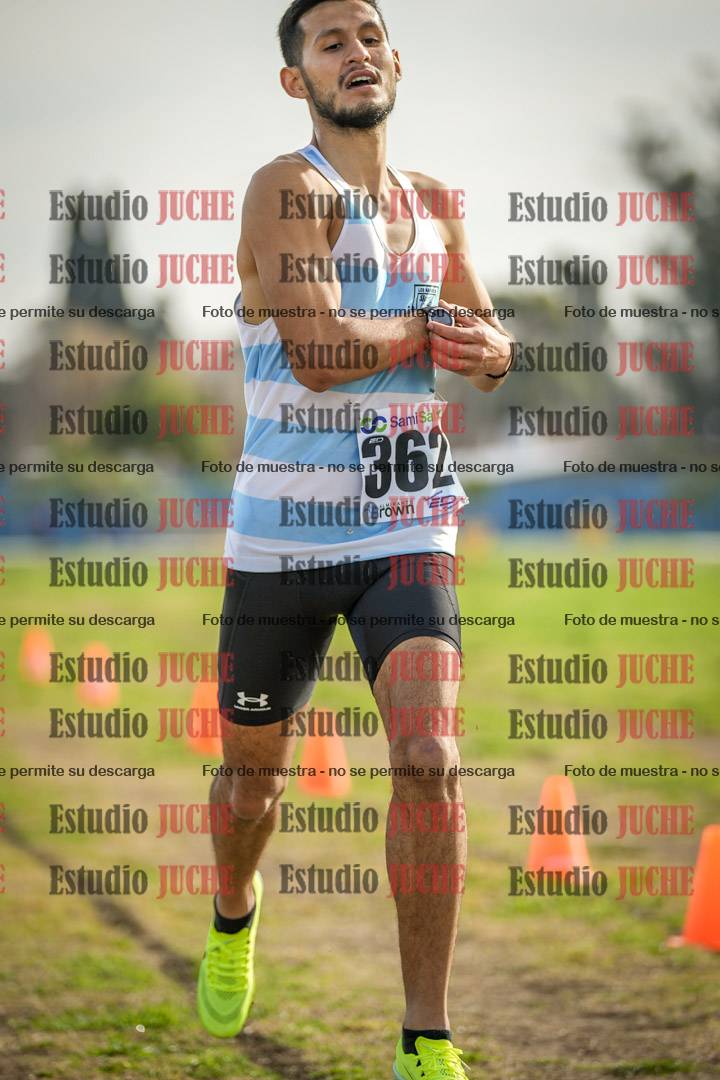 Fotos de la llegada del cross de 4000 m - varones