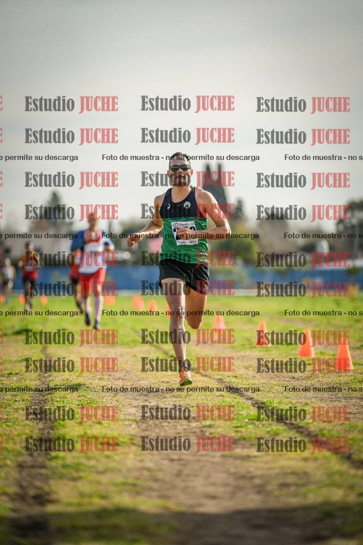Fotos de la llegada del cross de 4000 m - varones