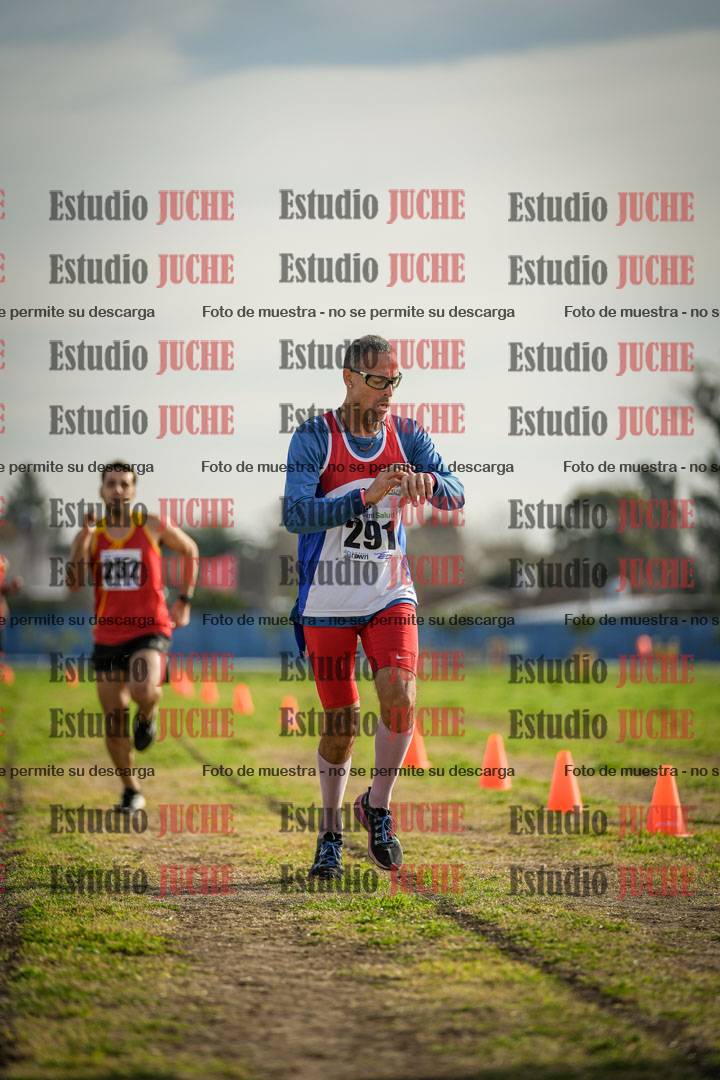 Fotos de la llegada del cross de 4000 m - varones