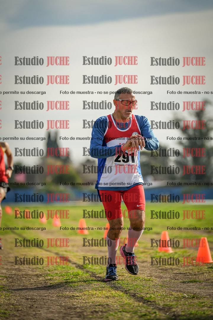 Fotos de la llegada del cross de 4000 m - varones