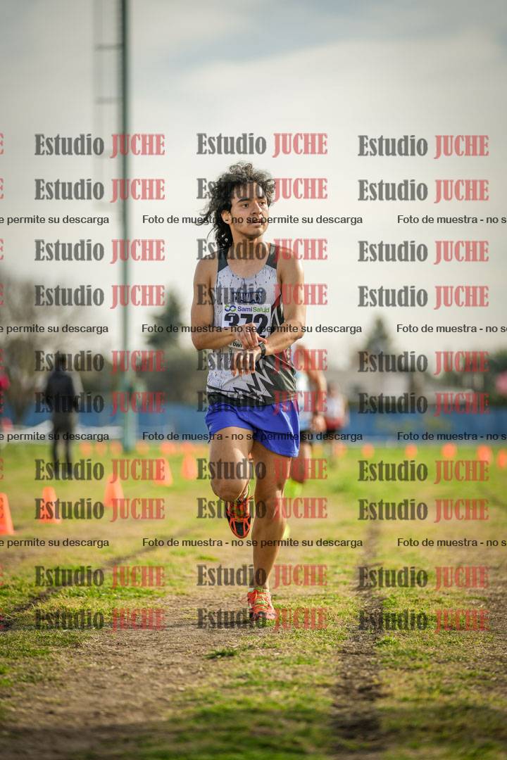 Fotos de la llegada del cross de 4000 m - varones