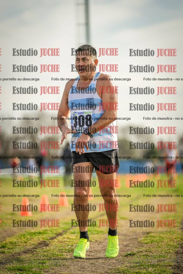 Fotos de la llegada del cross de 4000 m - varones