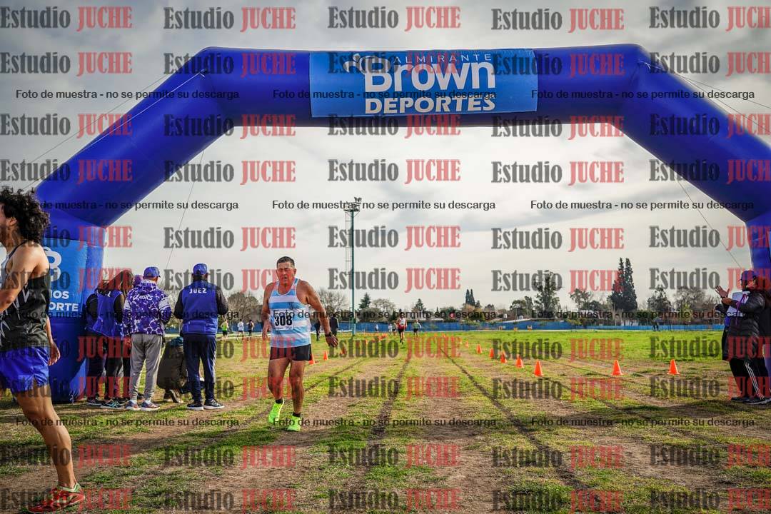 Fotos de la llegada del cross de 4000 m - varones