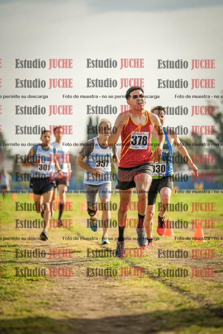 Fotos de la llegada del cross de 4000 m - varones