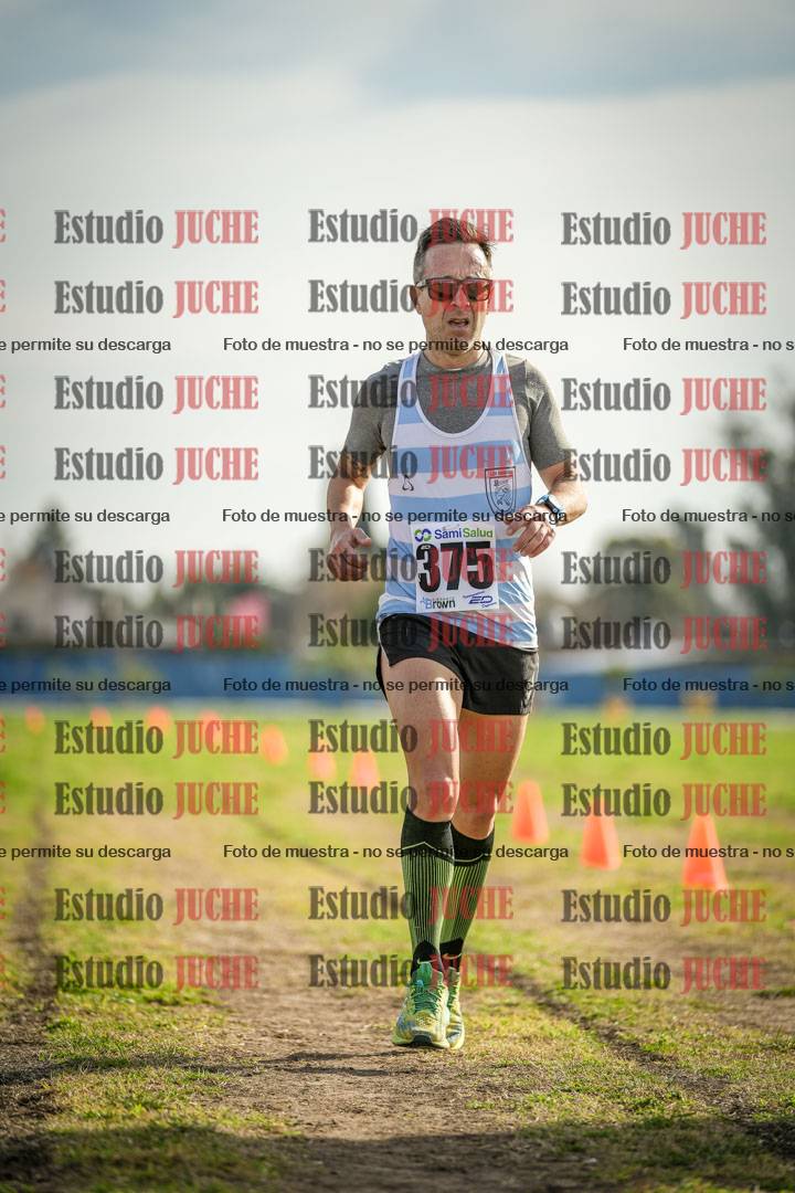 Fotos de la llegada del cross de 4000 m - varones