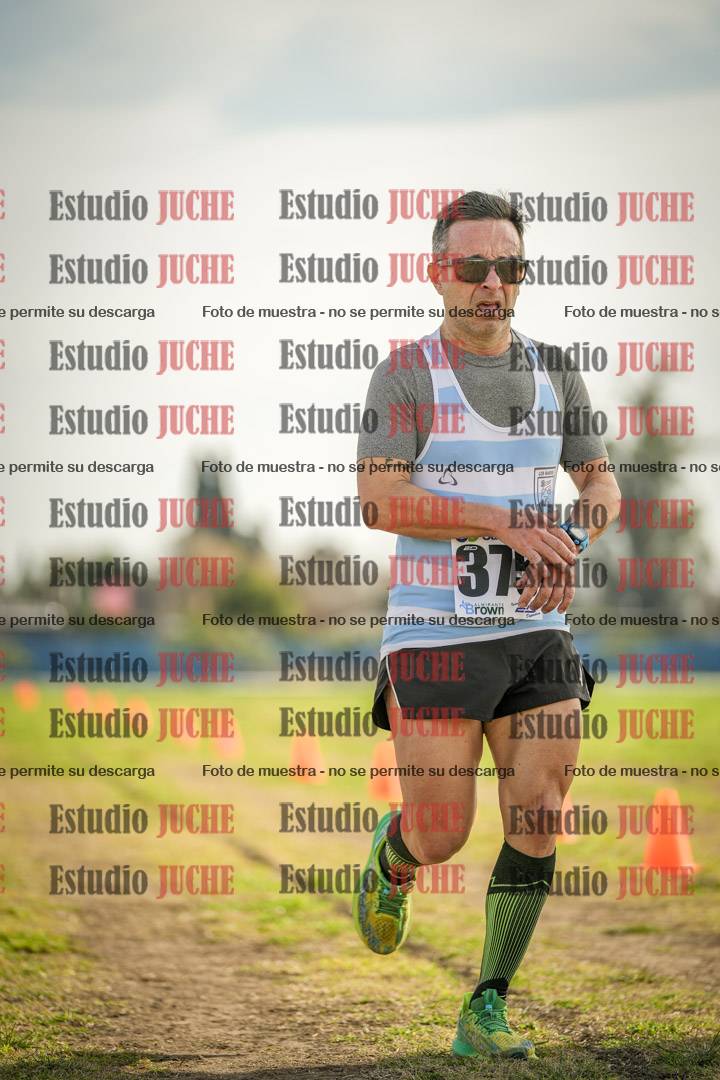 Fotos de la llegada del cross de 4000 m - varones