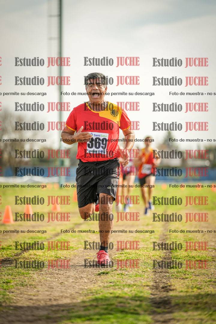 Fotos de la llegada del cross de 4000 m - varones