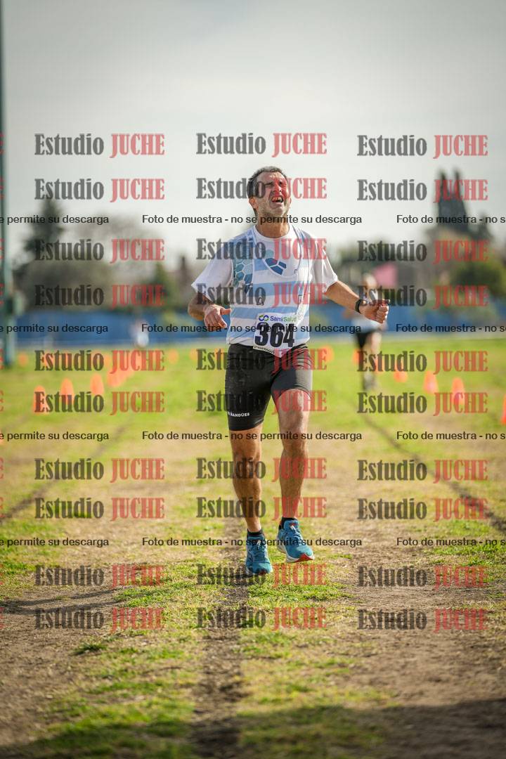 Fotos de la llegada del cross de 4000 m - varones