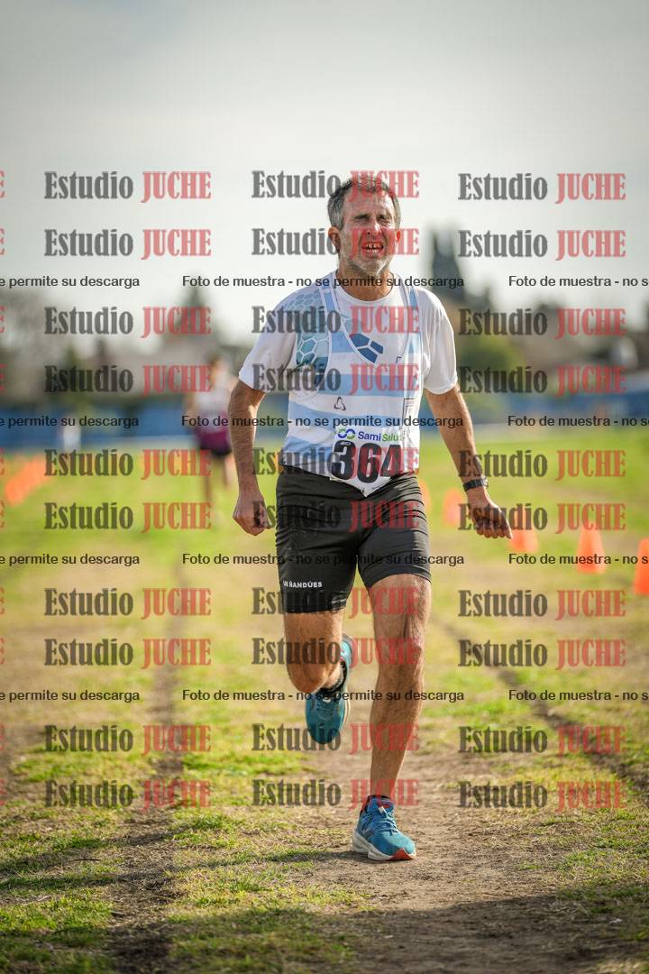 Fotos de la llegada del cross de 4000 m - varones