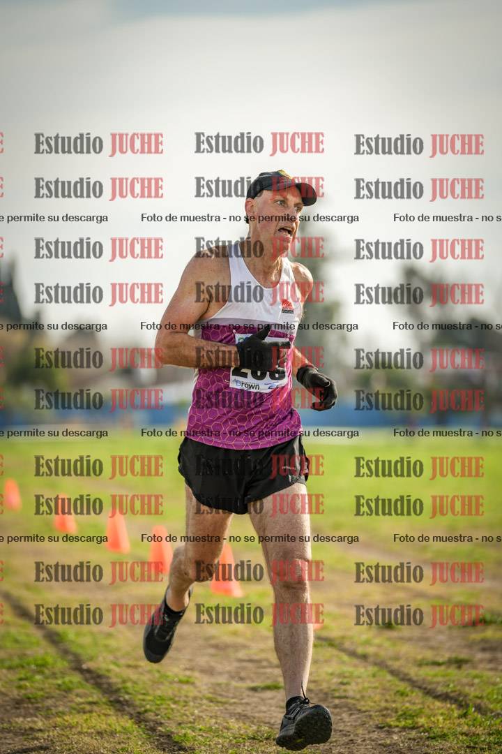 Fotos de la llegada del cross de 4000 m - varones