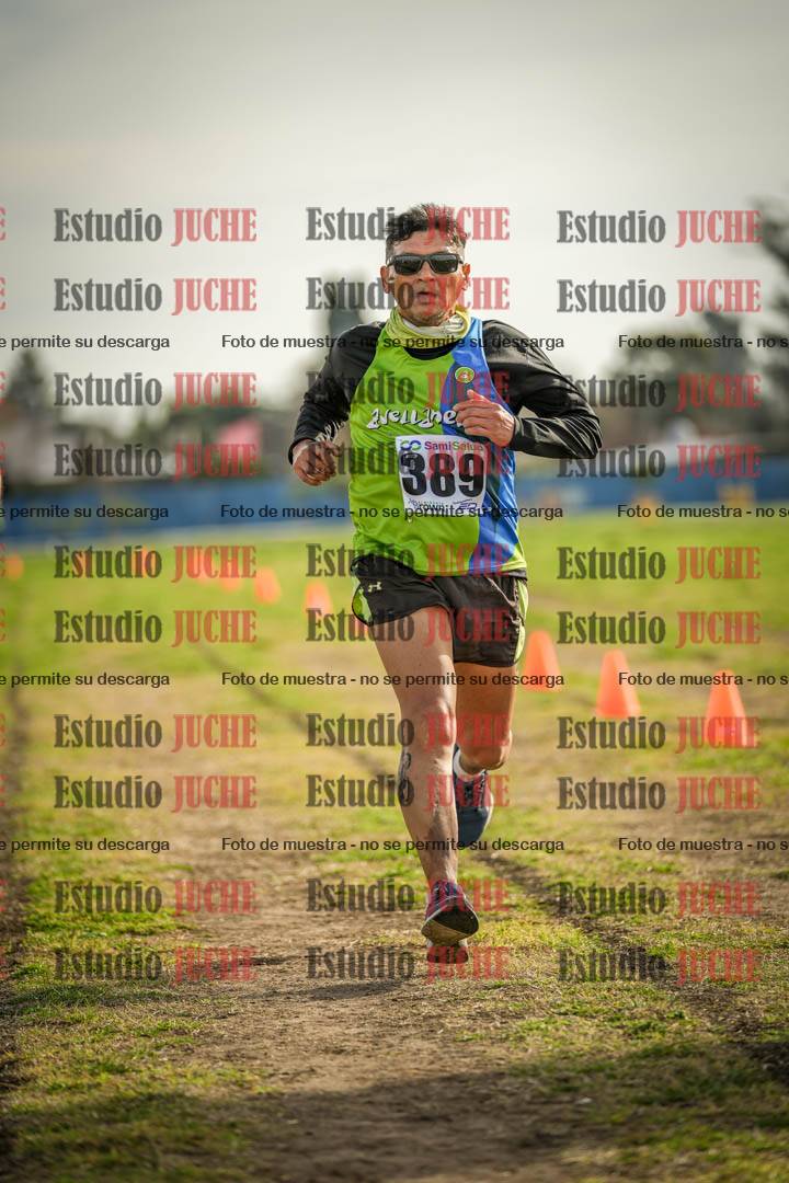 Fotos de la llegada del cross de 4000 m - varones